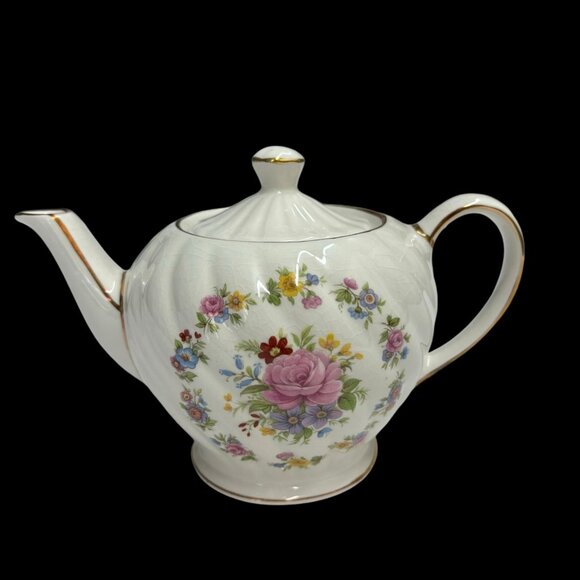 Sadler England Ceramic Teapot With Lid - 7.5" Wide - White With Multicolor Flowe - Picture 2 of 9